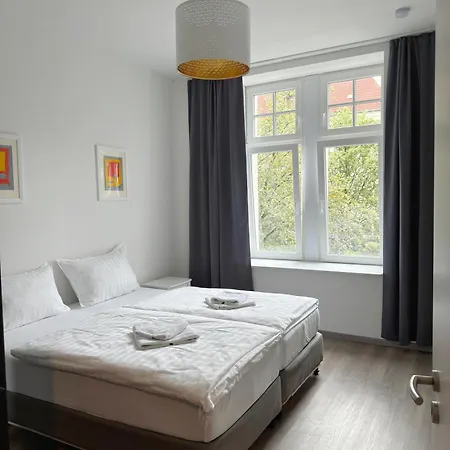 Jaybnb - Modern Eingerichtetes Zentral In